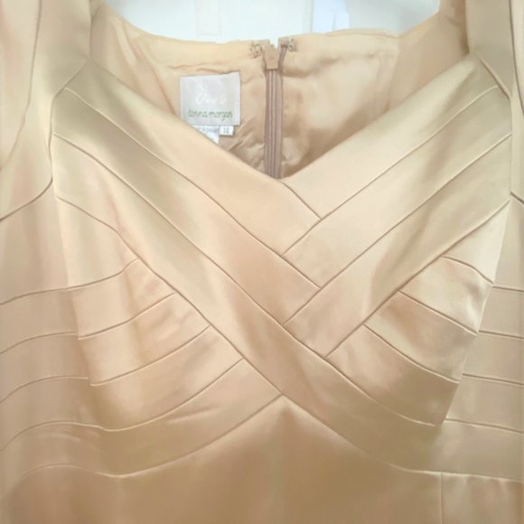 Donna Morgan Designer Dress - Picture 4 of 6